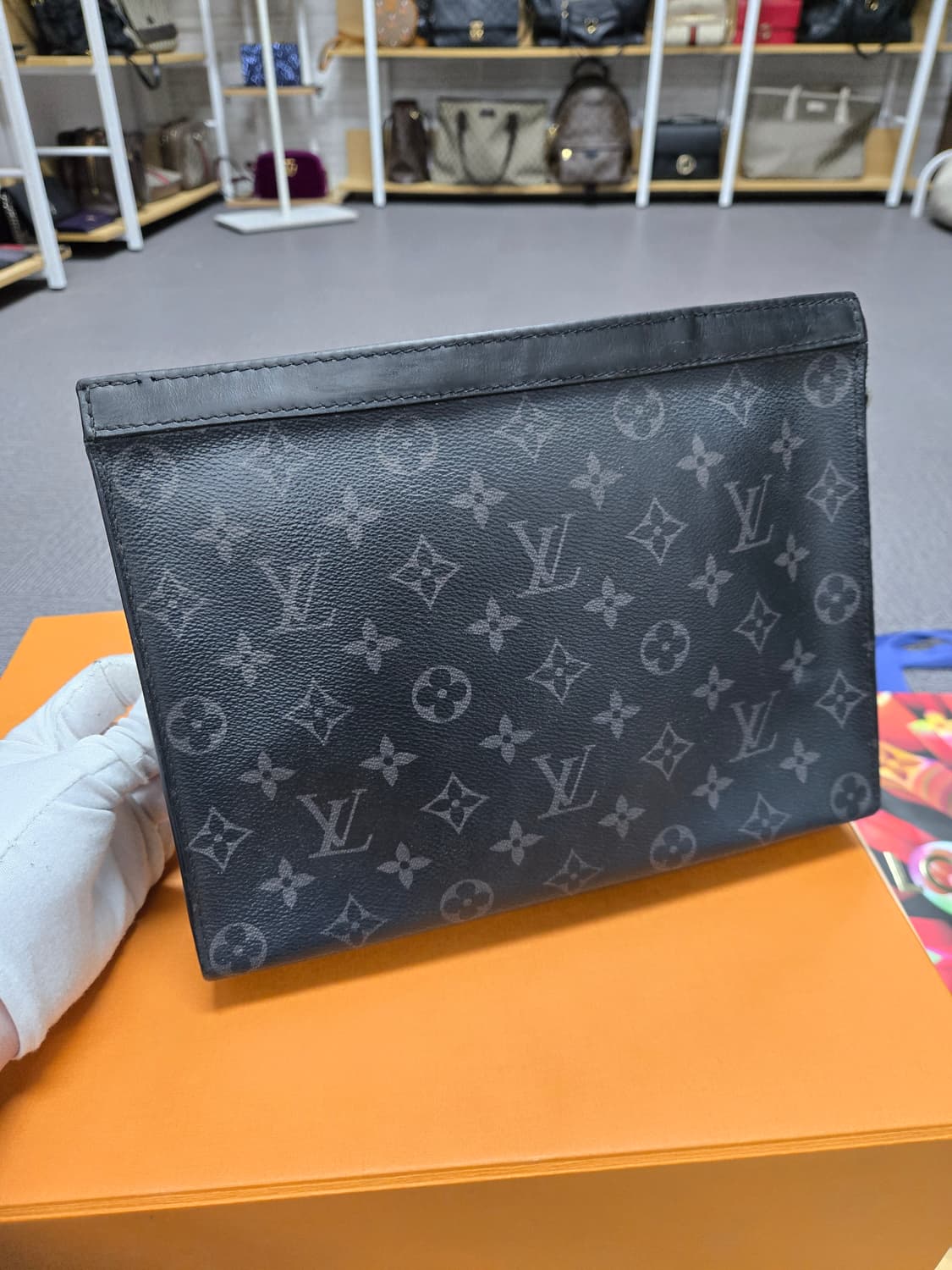 [특가][정품] 루이비통 이클립스 보야주 클러치백 상품이미지1