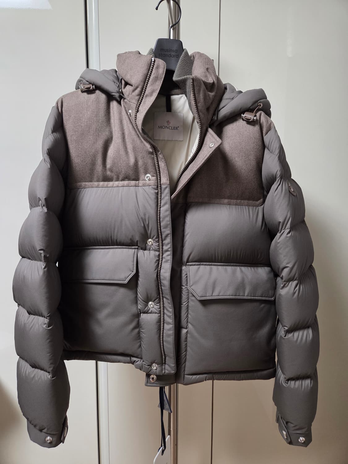 몽클레어 Moncler Mussala 구스다운 패딩 상품이미지1