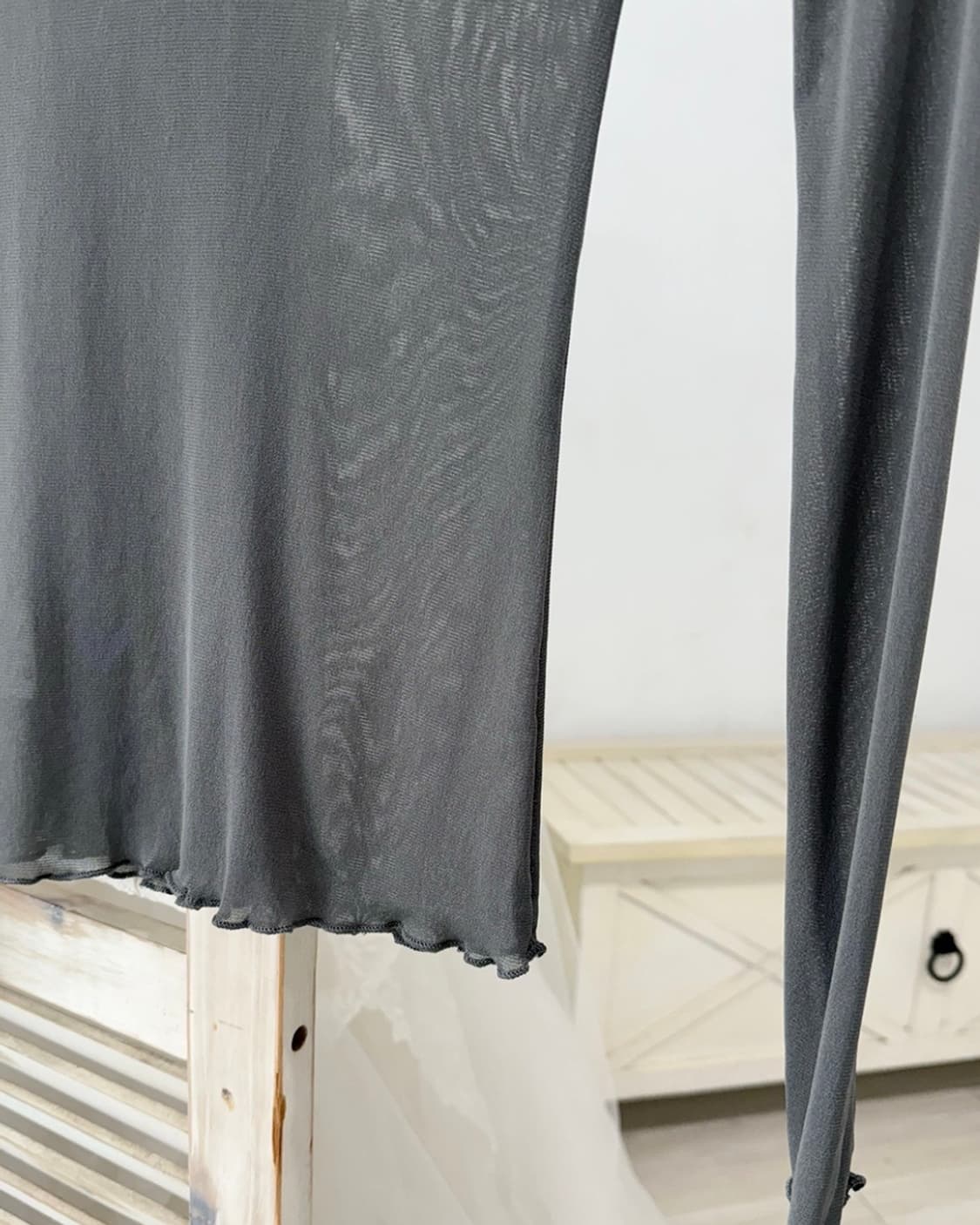 Charcoal gray see through mesh top 상품이미지3