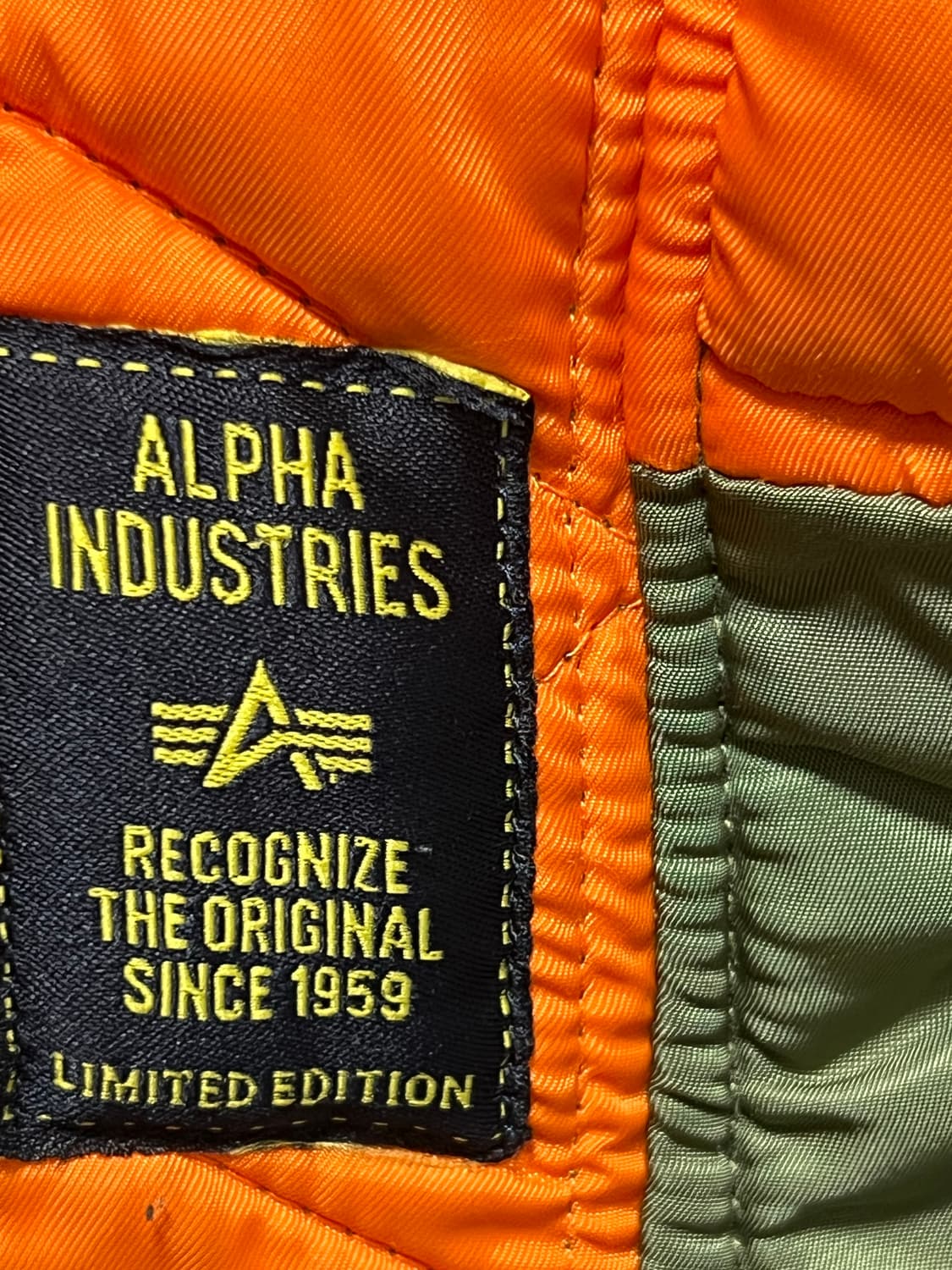 알파인더스트리 블러드칫 ma-1 상품이미지3