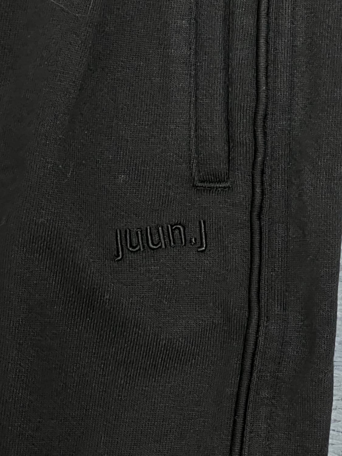 (정품)준지 23FW 블랙 조거팬츠 44 상품이미지3