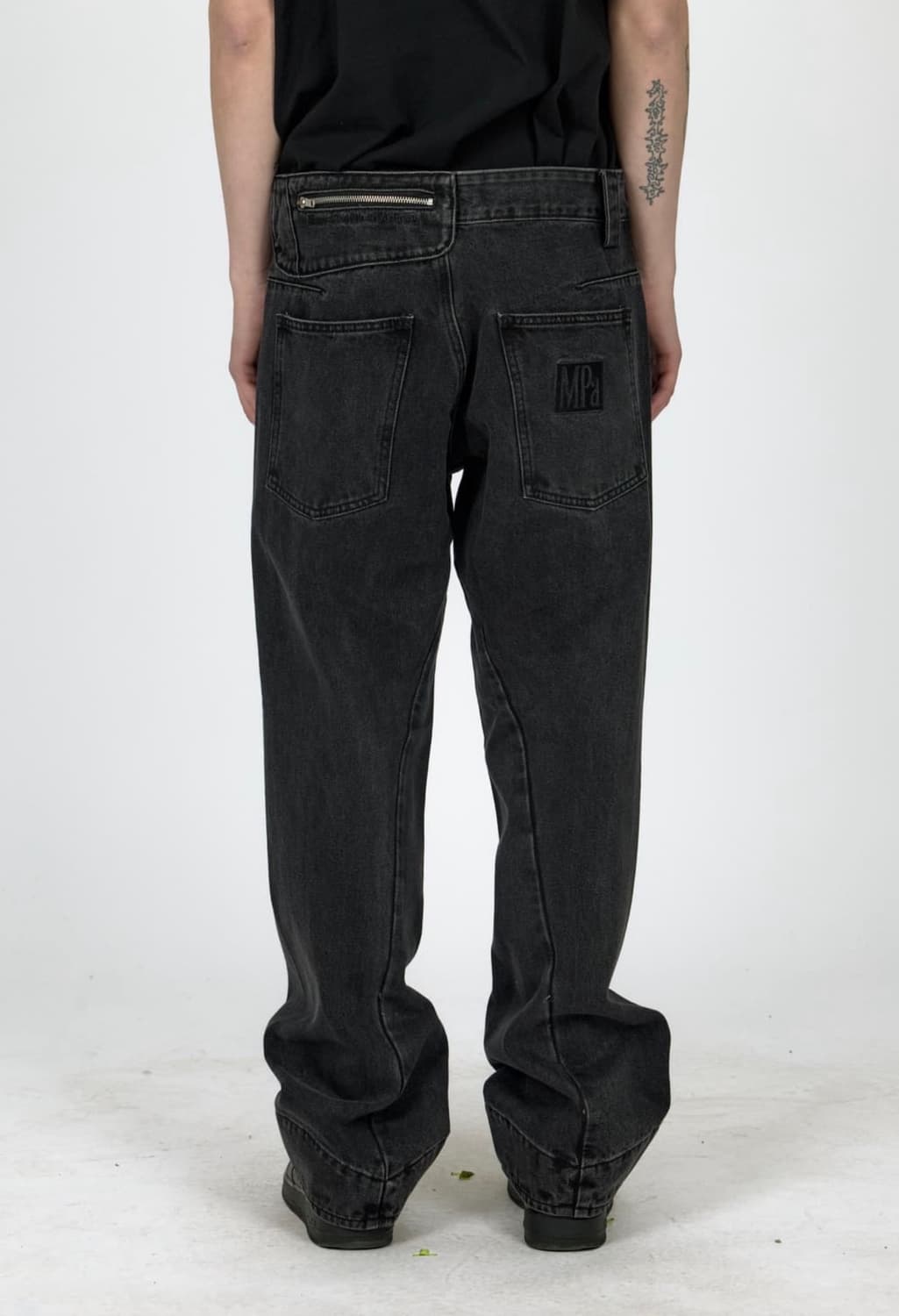 MPa DRIFT DENIM PANTS (BLACK) 상품이미지1