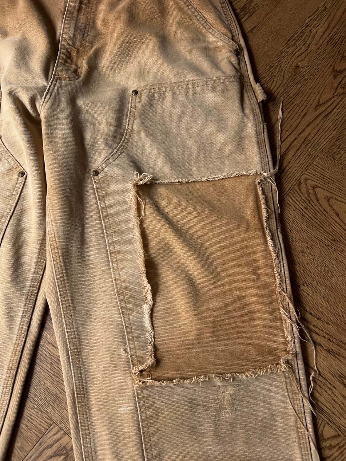 [36]칼하트 USA 더티 디스트로이드 브라운 더블니 워크 팬츠 상품이미지4