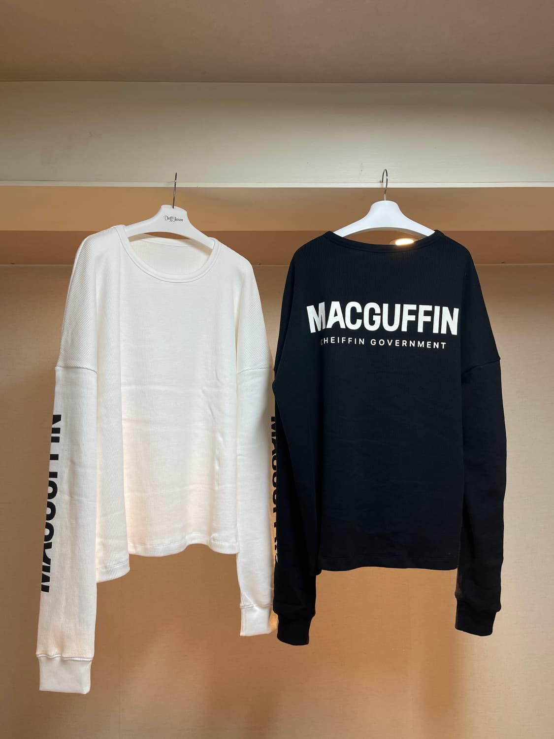 MACGUFFIN 와플니트 써멀 롱슬리브 블랙&화이트 상품이미지4