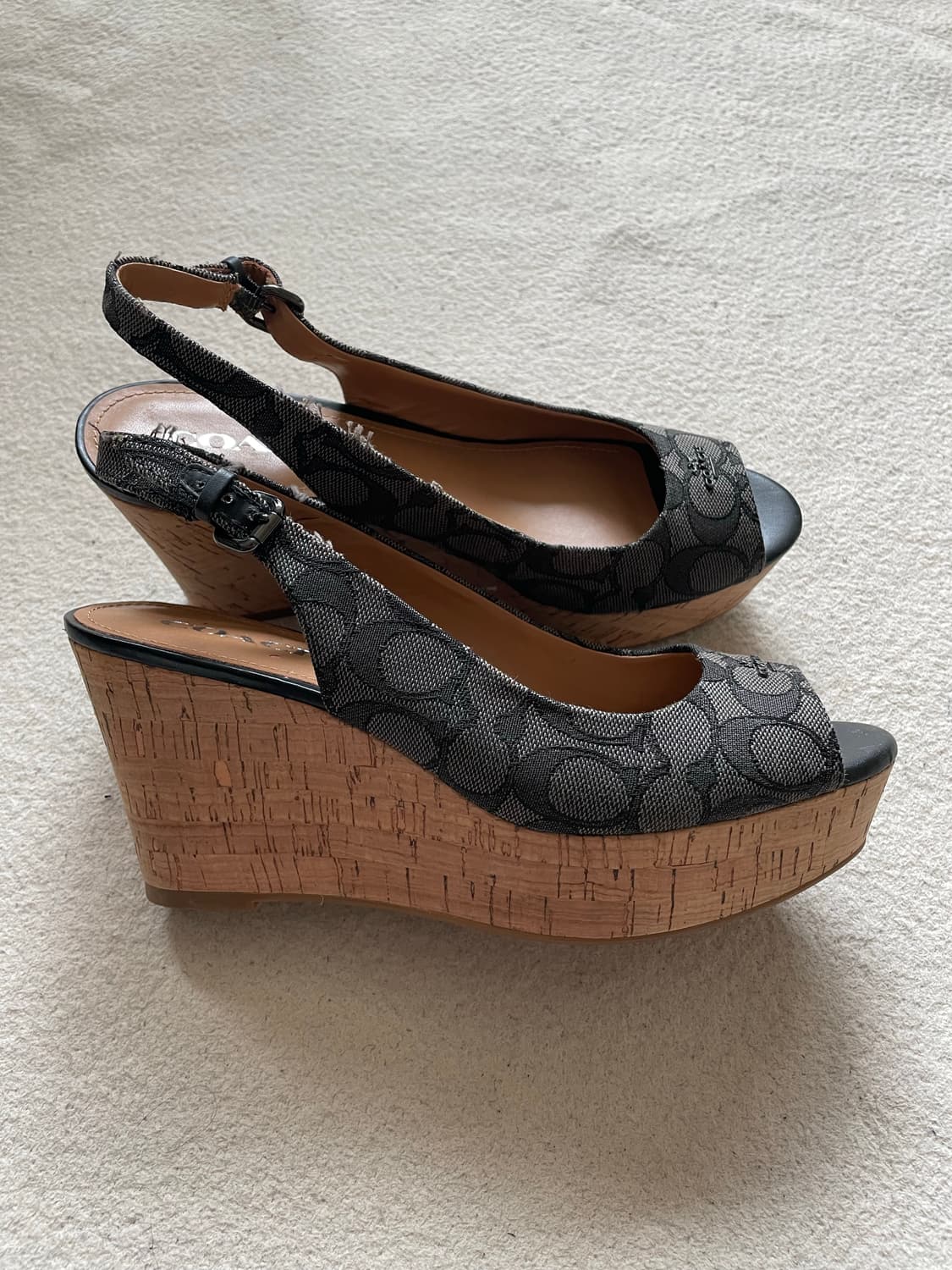 [COACH] 코치 시그니처 로고 슬링백 웨지 샌들 상품이미지3