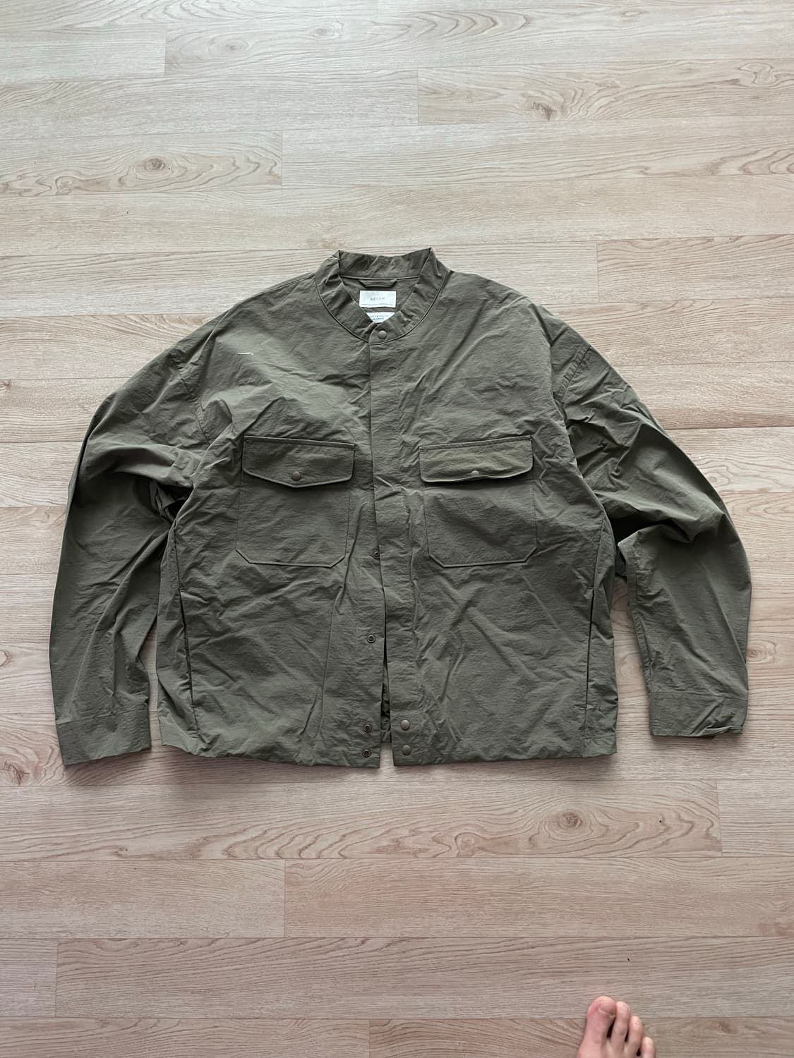 뷰티앤유스 베톤 크롭자켓 상품이미지1