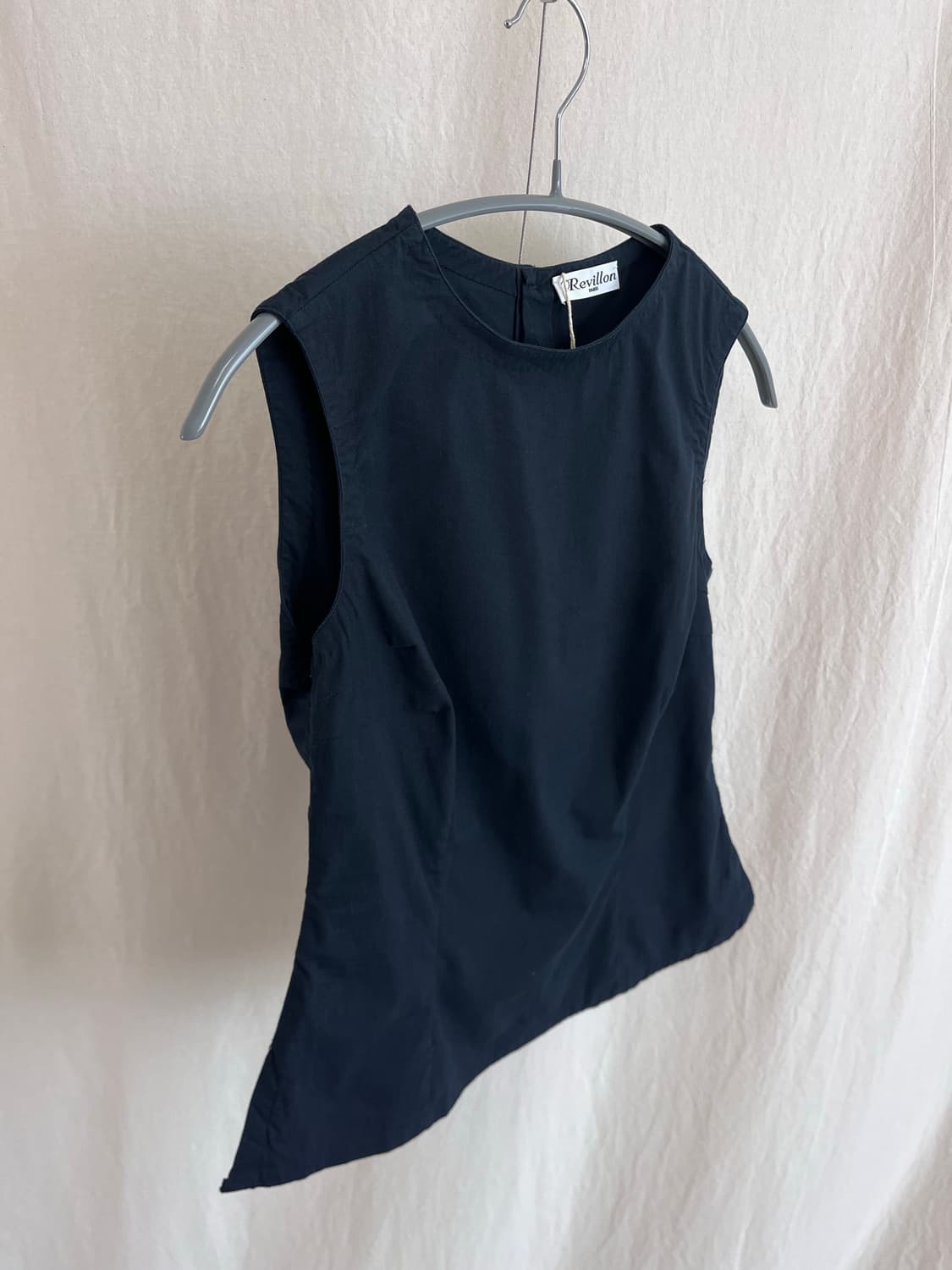 Revillon_ Sleeveless Blouse (Italy) 상품이미지4