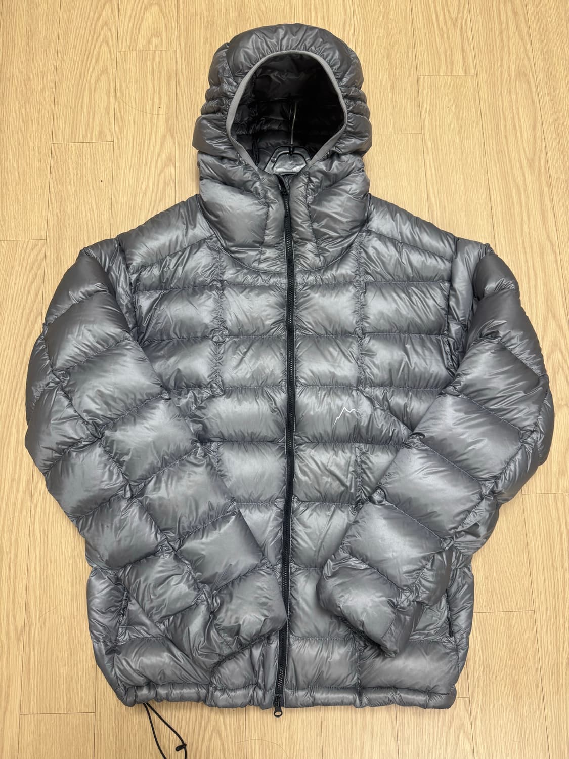 케일 라이트 다운 자켓 그레이 색상 M 상품이미지1