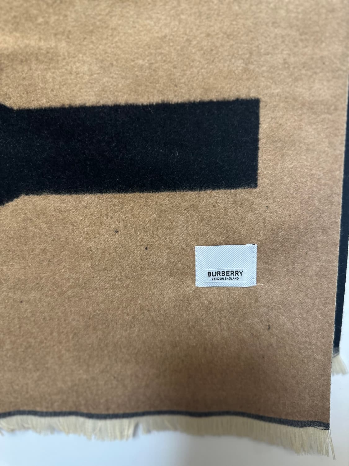 버버리 로고 캐시미어 블랭킷 머플러 남여공용 상품이미지1