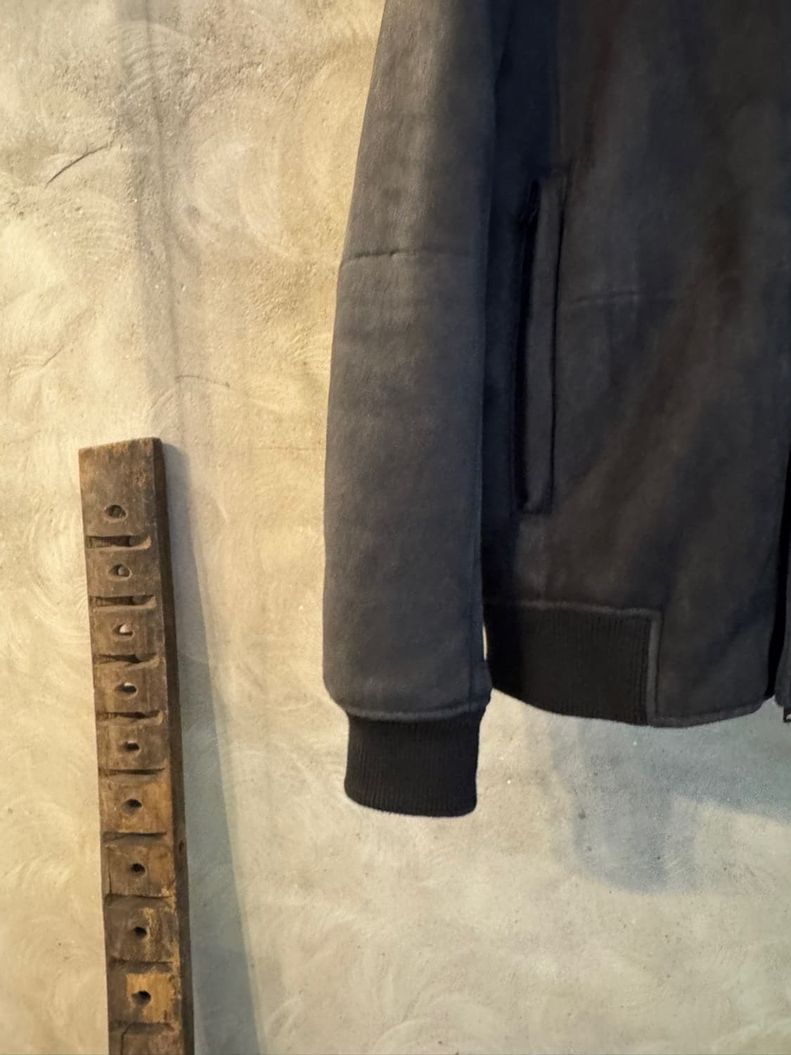 띠어리 램스킨 시어링 자켓 100 상품이미지5