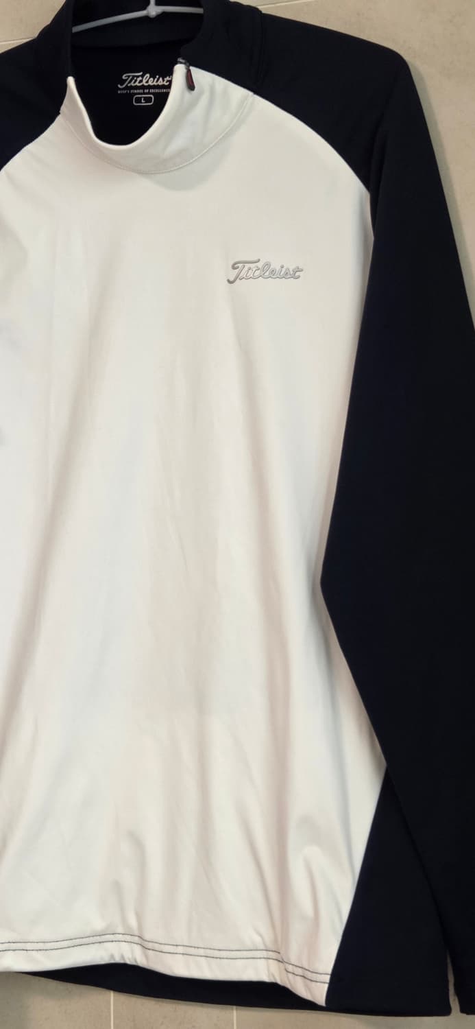 타이틀리스트 정품 기능성티셔츠 L(100사이즈)
택포 상품이미지2