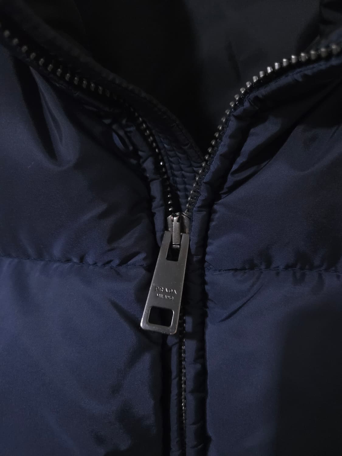 프라다 리나일론 삼각로고 다운 패딩 SGY091 상품이미지4
