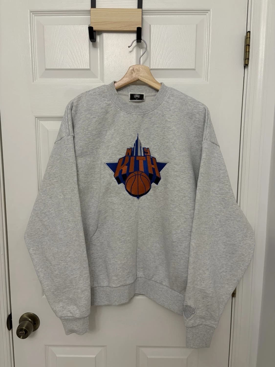 키스 뉴욕 닉스 엠파이어 빈티지 넬슨 크루넥 상품이미지1