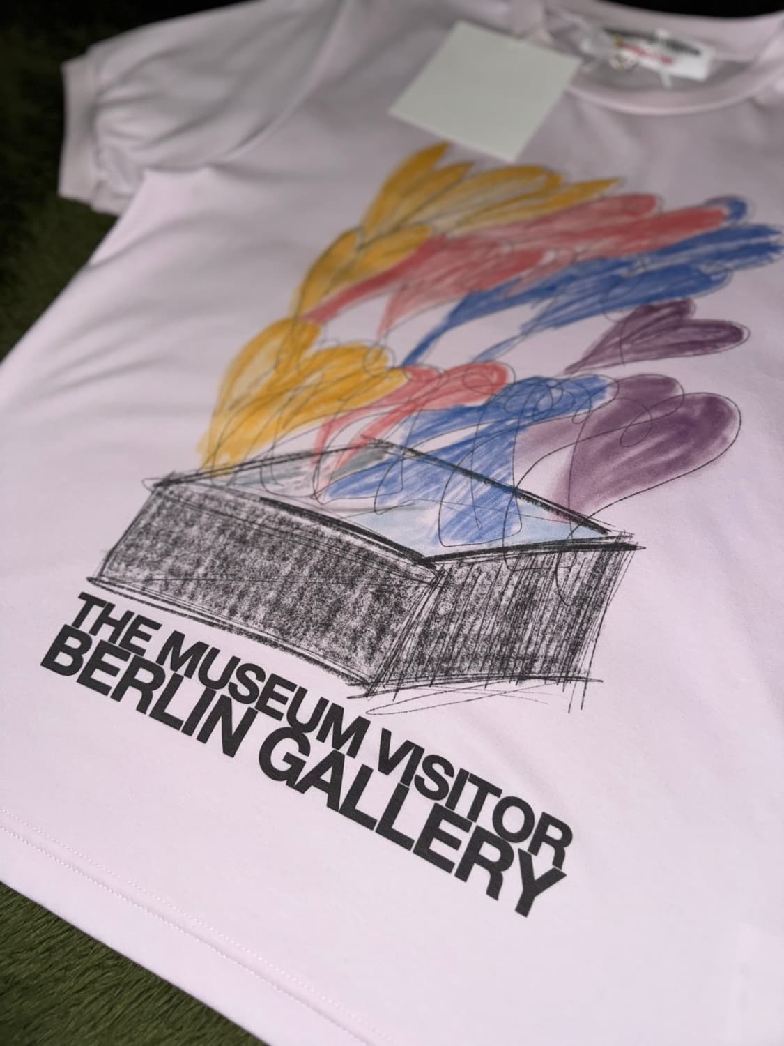 [M] The Museum Visitor 더뮤지엄비지터 베를린 티셔츠 상품이미지2