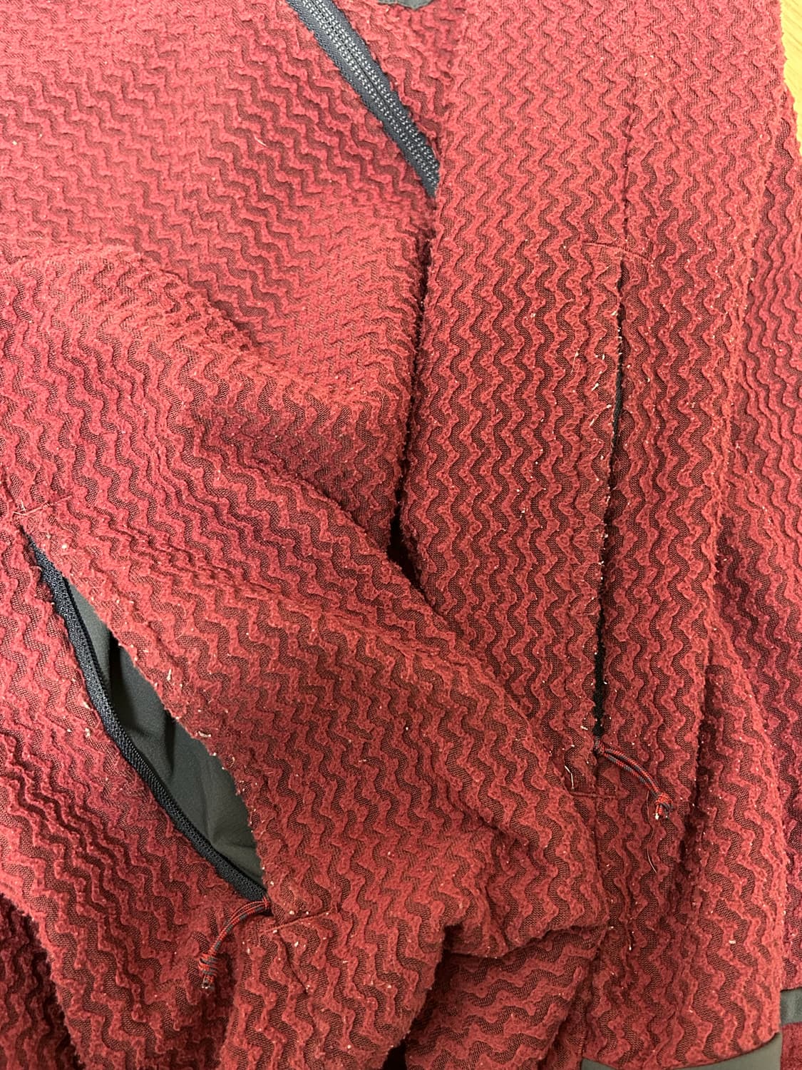 파타고니아 버건디 R1 후드집업 자켓 상품이미지6