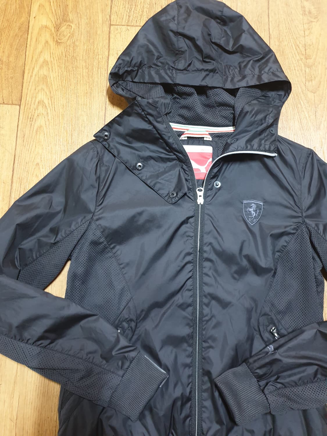 1080 푸마 스포츠 바람막이 점퍼 90 사이즈입니다 상품이미지4