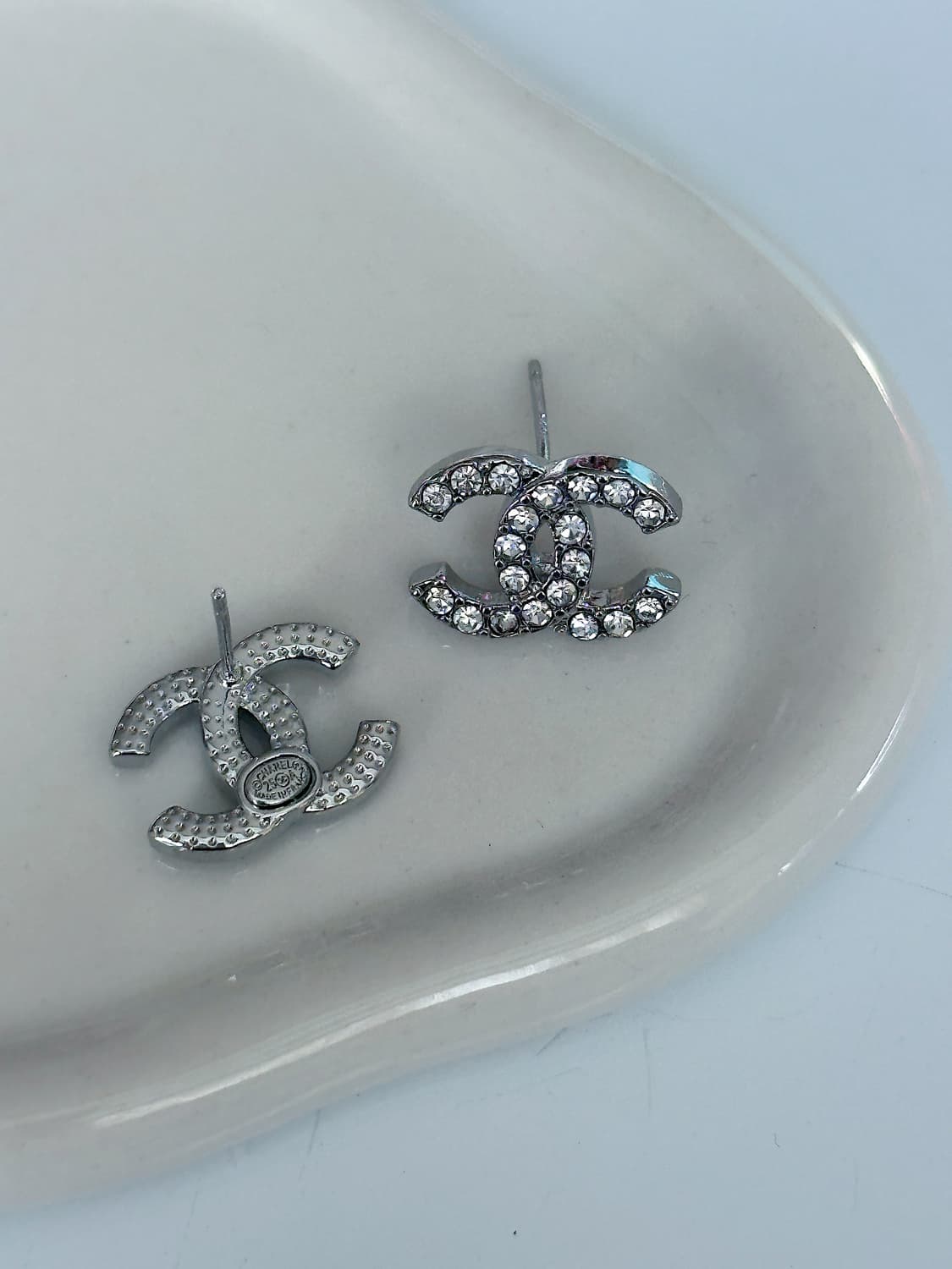 샤넬 크리스탈 귀걸이 실버 업사이클링 상품이미지3