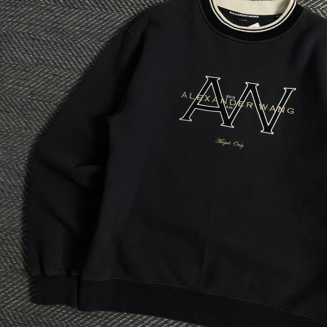 알렉산더 왕 빅로고 크루넥 스웻 셔츠o 3748 상품이미지2