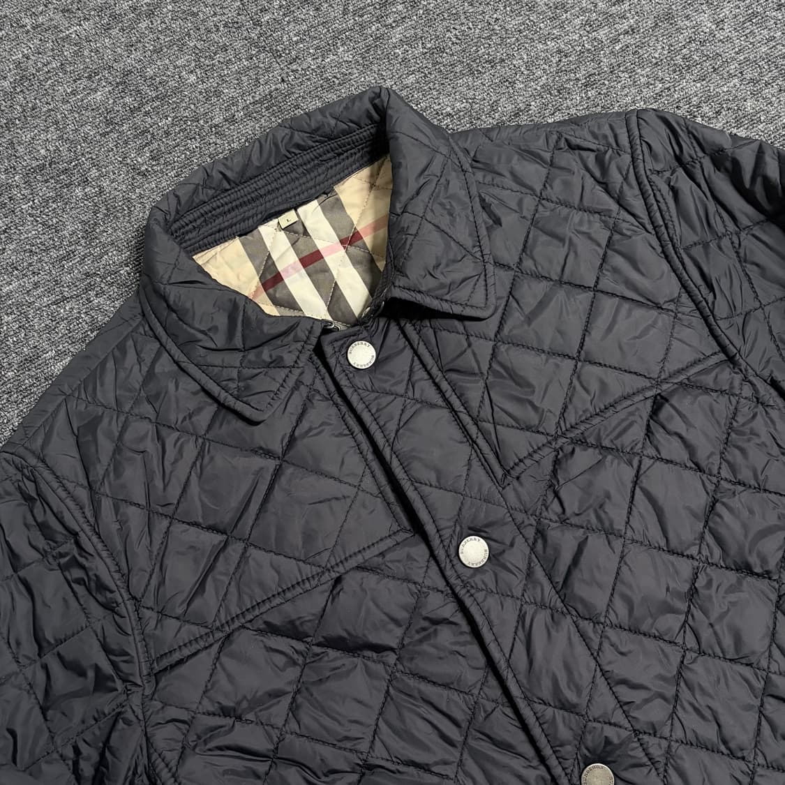바버리 퀄팅 누빔 자켓 상품이미지3