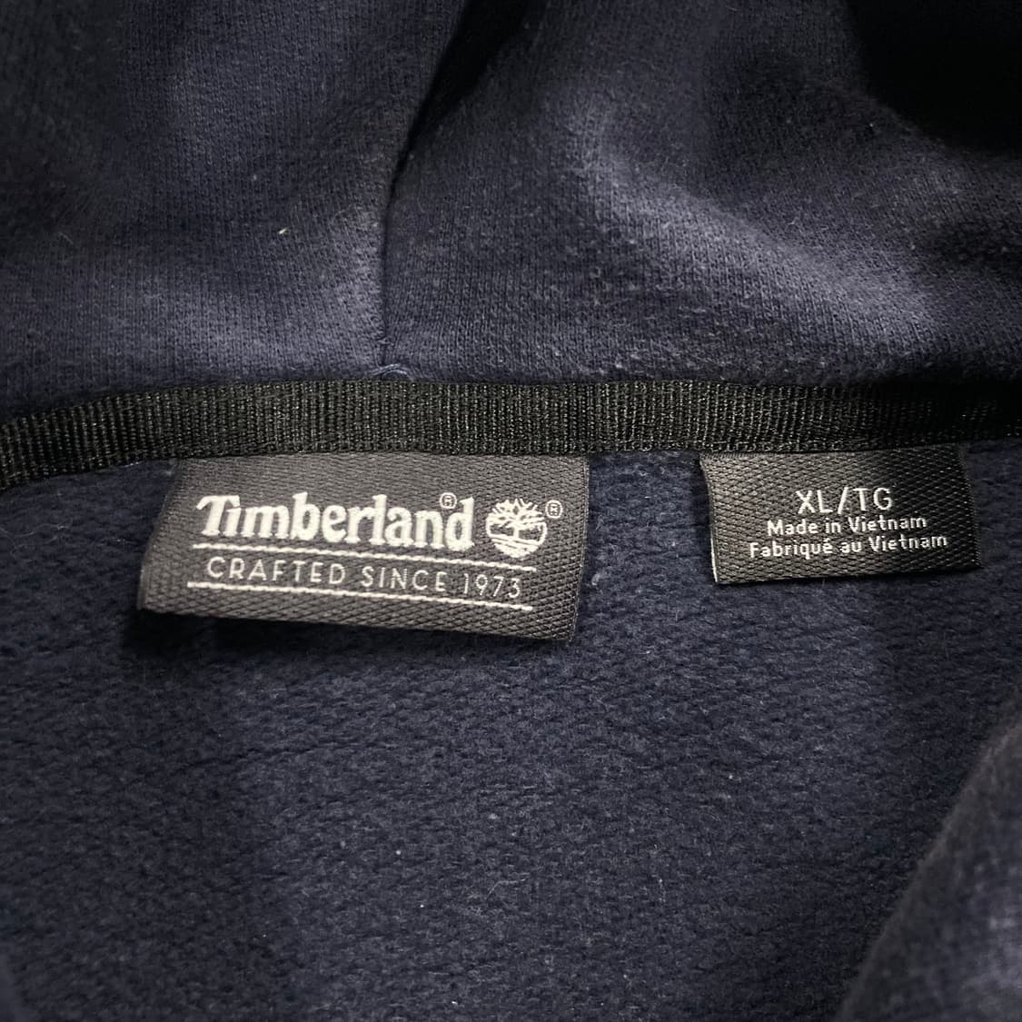 팀버랜드 네이비 컬러 빅로고 후드티 상품이미지3