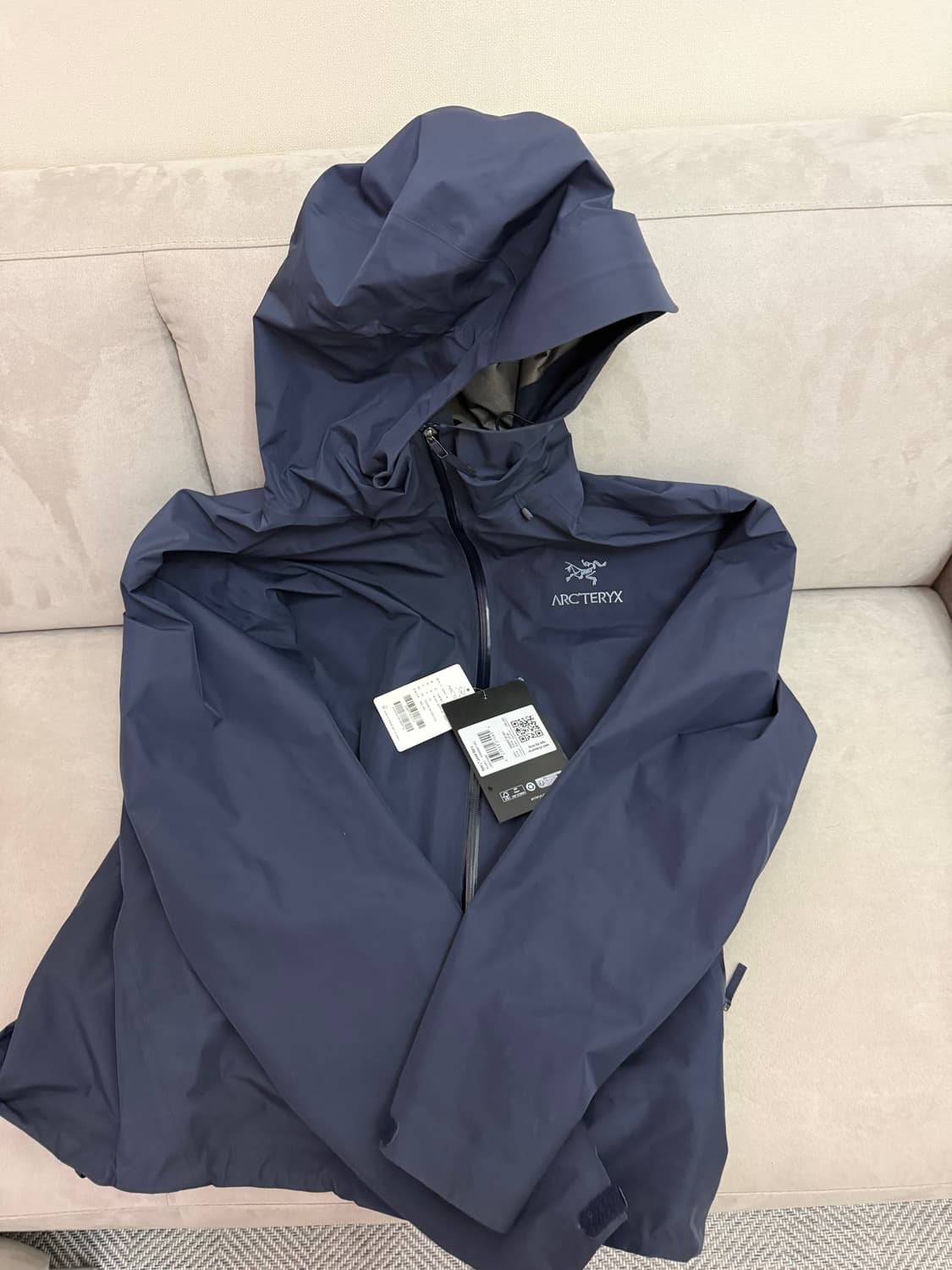 아크테릭스 베타LT 블랙사파이어색상 xl 상품이미지1