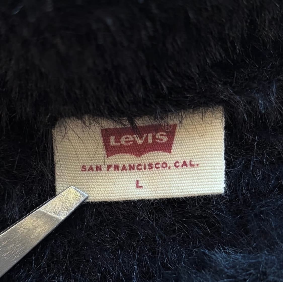 리바이스 페이크 퍼 블랙 가디건 상품이미지4