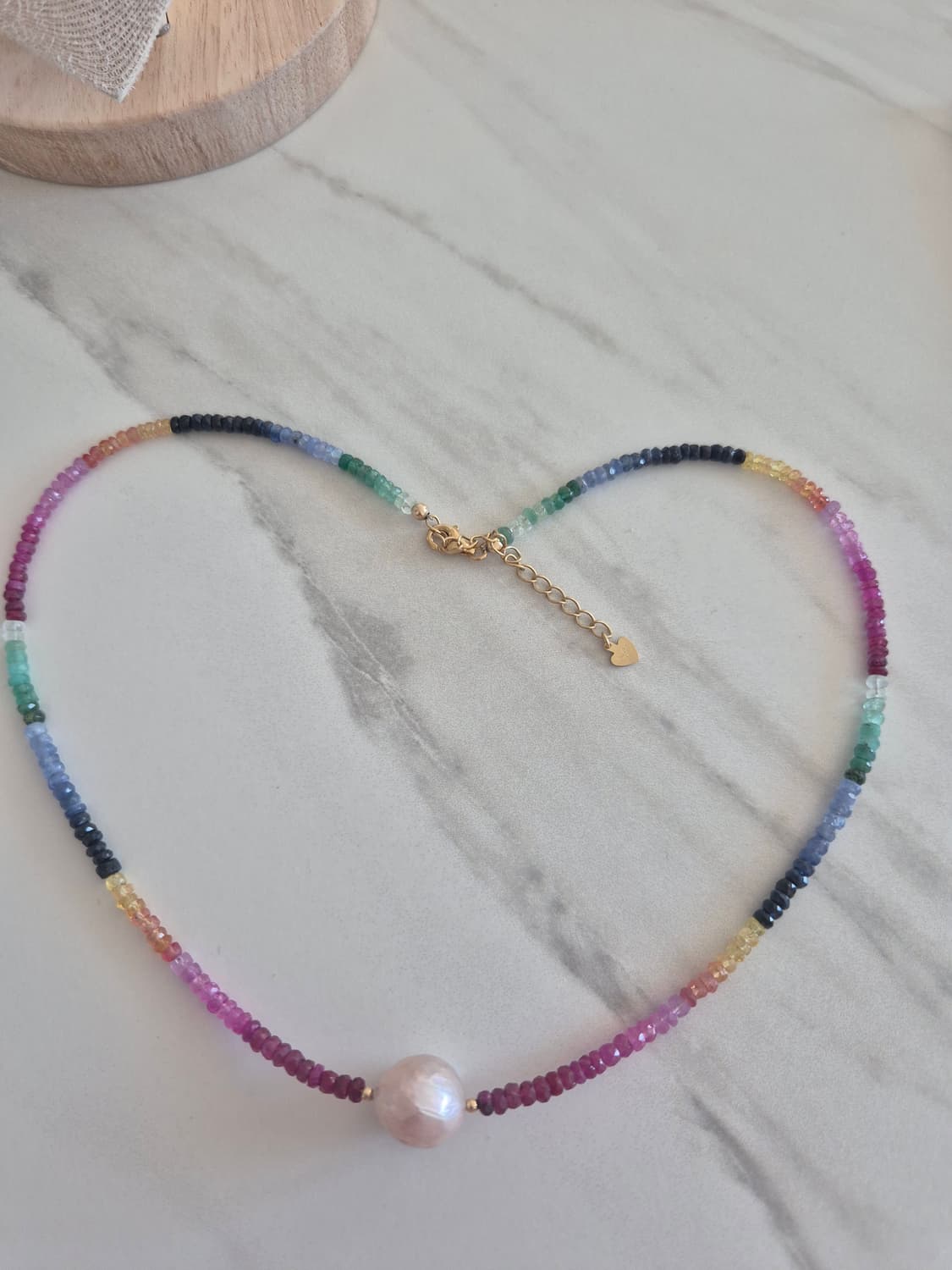 🌈 무지개 컷팅 사파이어 × 바로크 진주 목걸이 상품이미지3