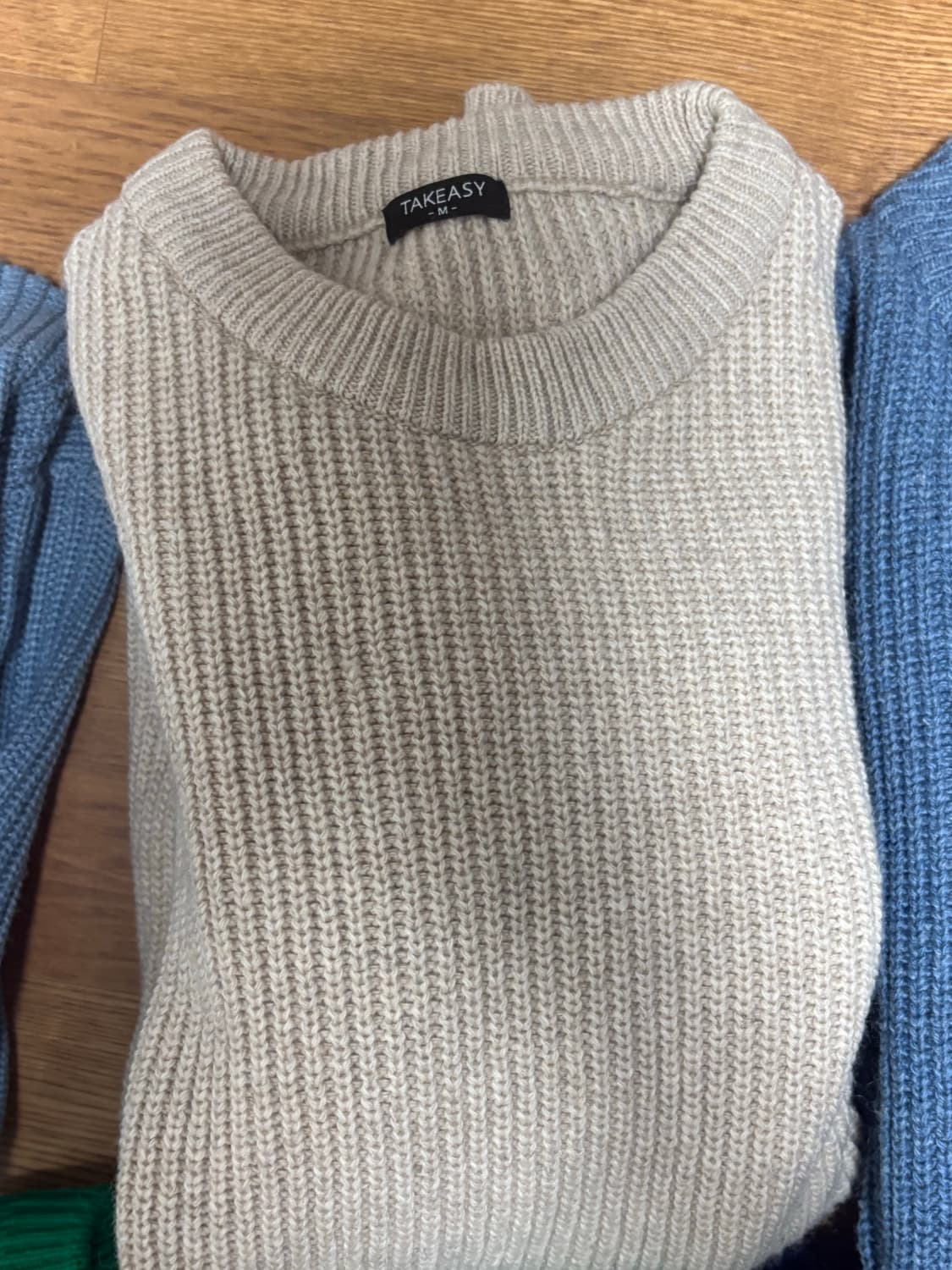 니트 판매합니다 상품이미지3