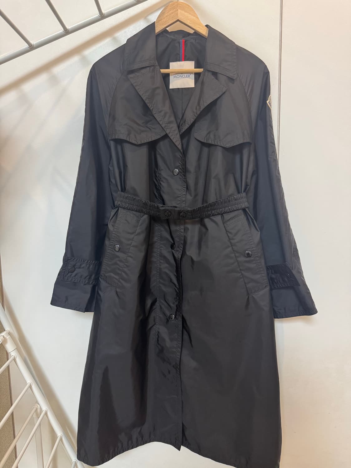 몽클레어 국내정발 트렌치 바람막이 블랙(미사용 새제품) 상품이미지10