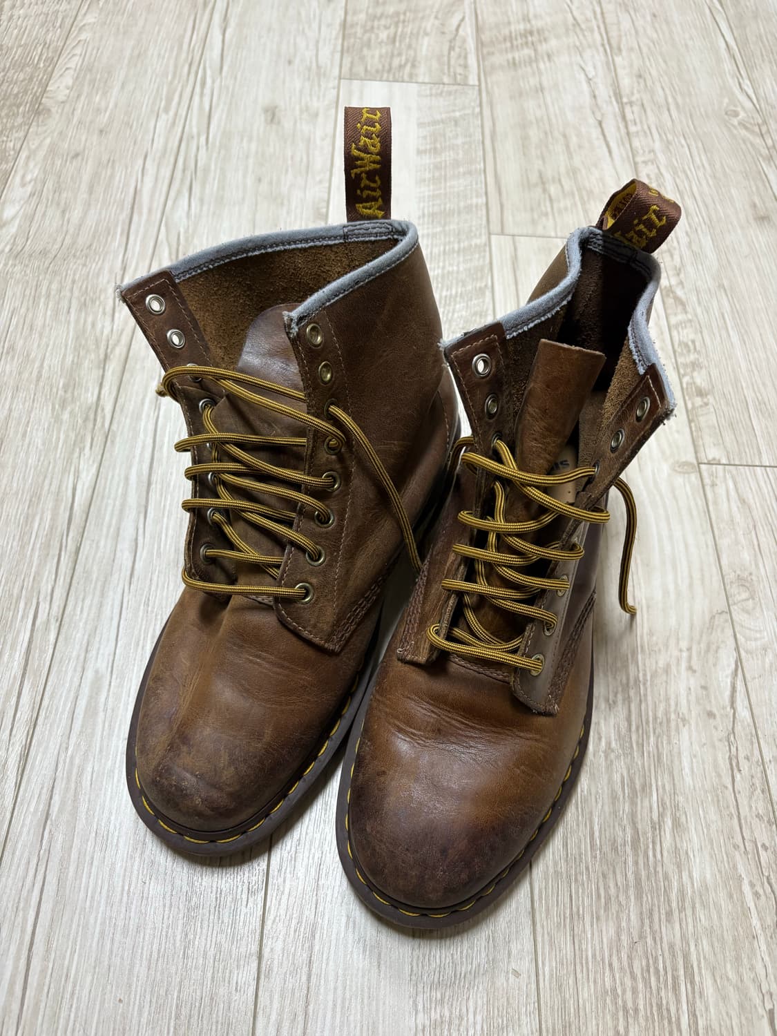 닥터마틴 1460 크레이지홀스 270 상품이미지1