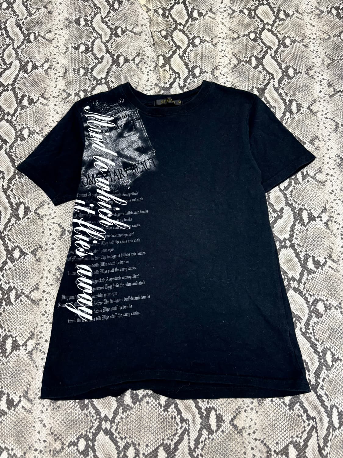 “Vintage” 00’s Print UK Glitter Tee 상품이미지3