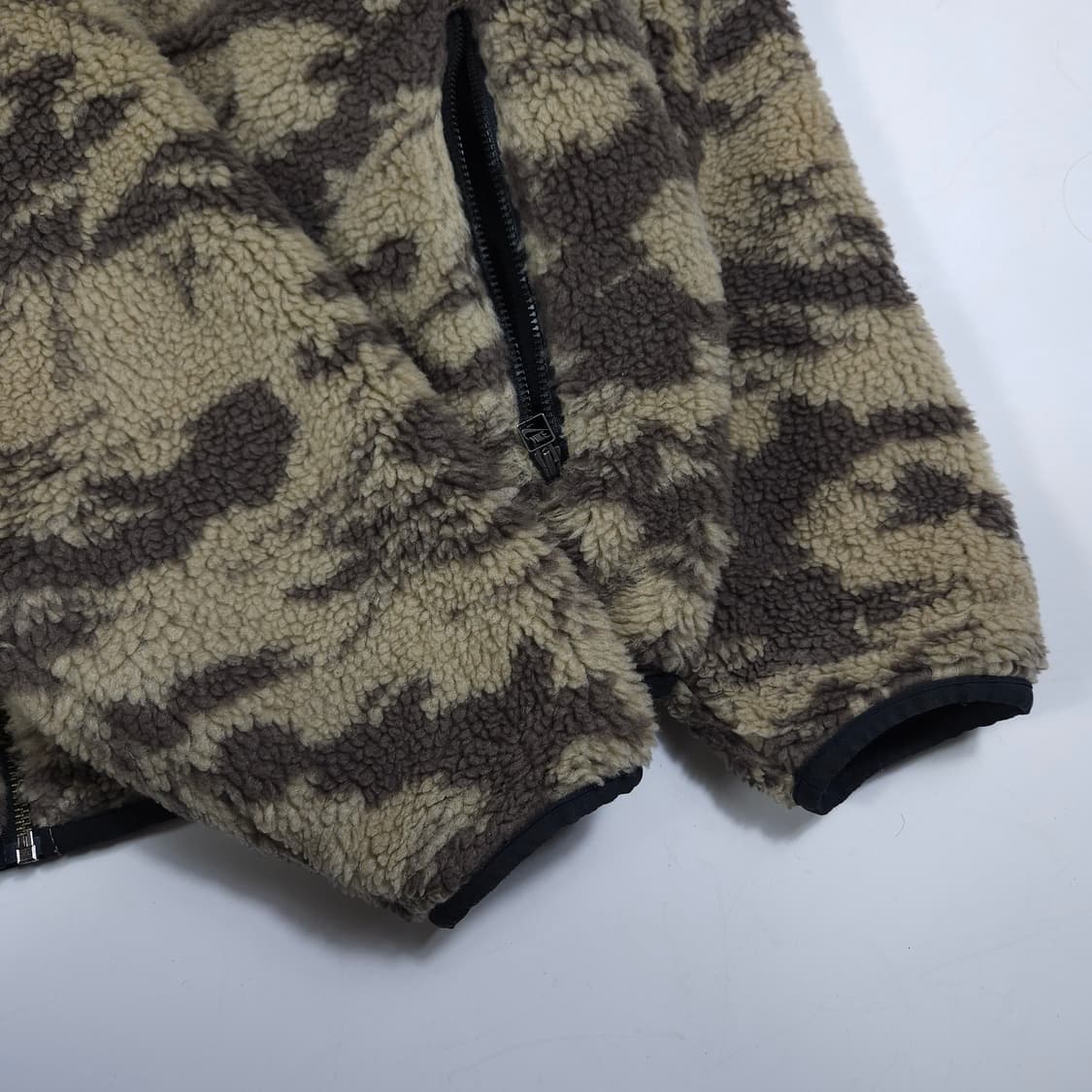 나이키 양면 후리스 점퍼 상품이미지4