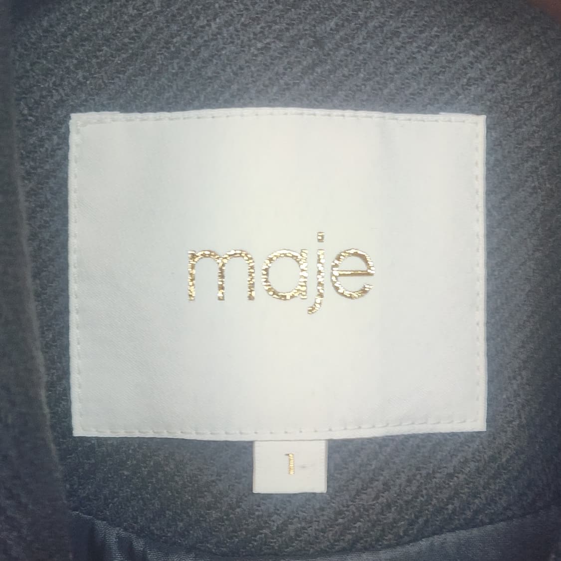 maje 마쥬 블랙 금장 버튼 코트 상품이미지3