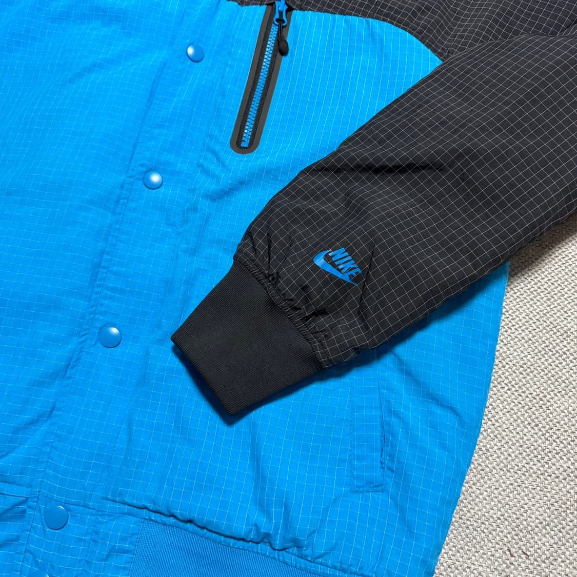 나이키 사이드로고 봄버 자켓 상품이미지3