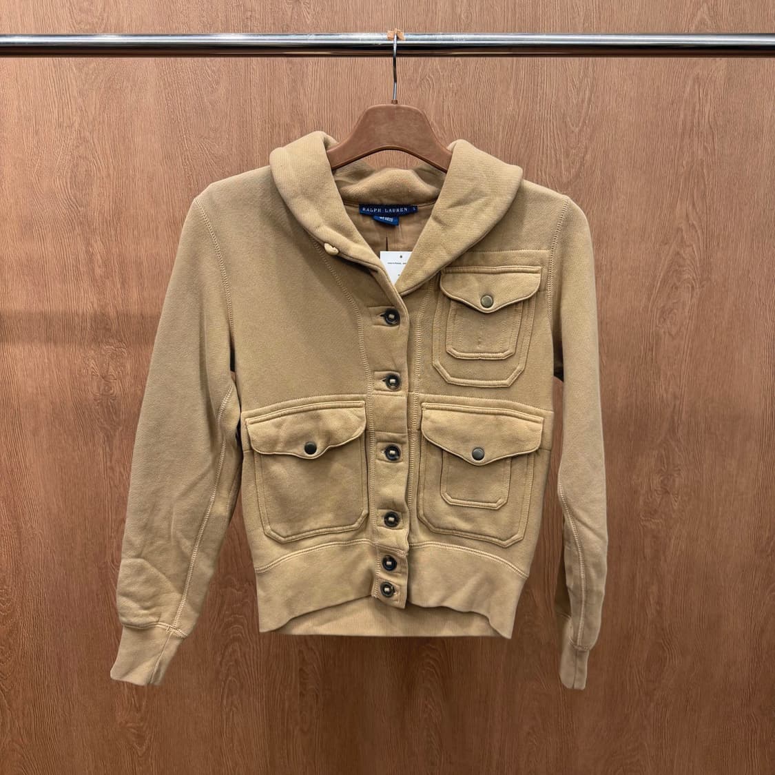 폴로 랄프로렌 후드 스웻 자켓 멀티 플랩 포켓 디테일 레귤러핏 베이지 상품이미지2