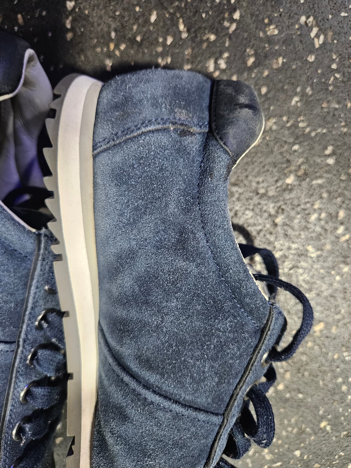 프라다 PRADA 네이비 스웨이드 스니커즈 6.5사이즈 (약 260mm) 상품이미지8