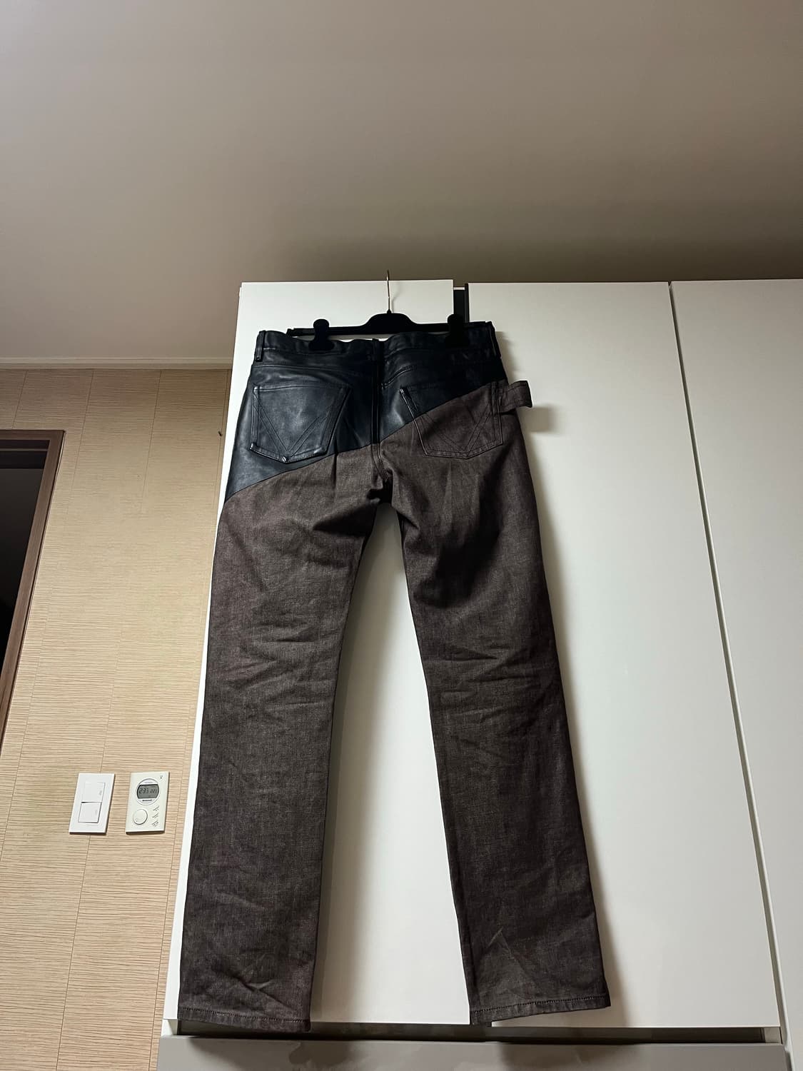 [50] 보테가 베네타 믹스 레더 데님 진 팬츠 상품이미지3