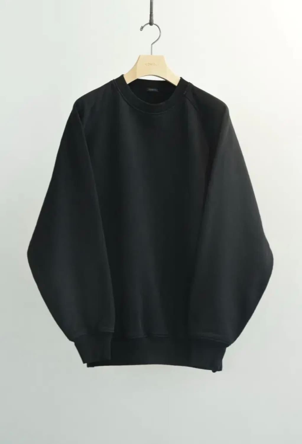 코모리 25ss 코튼 크루넥 블랙 4 상품이미지1