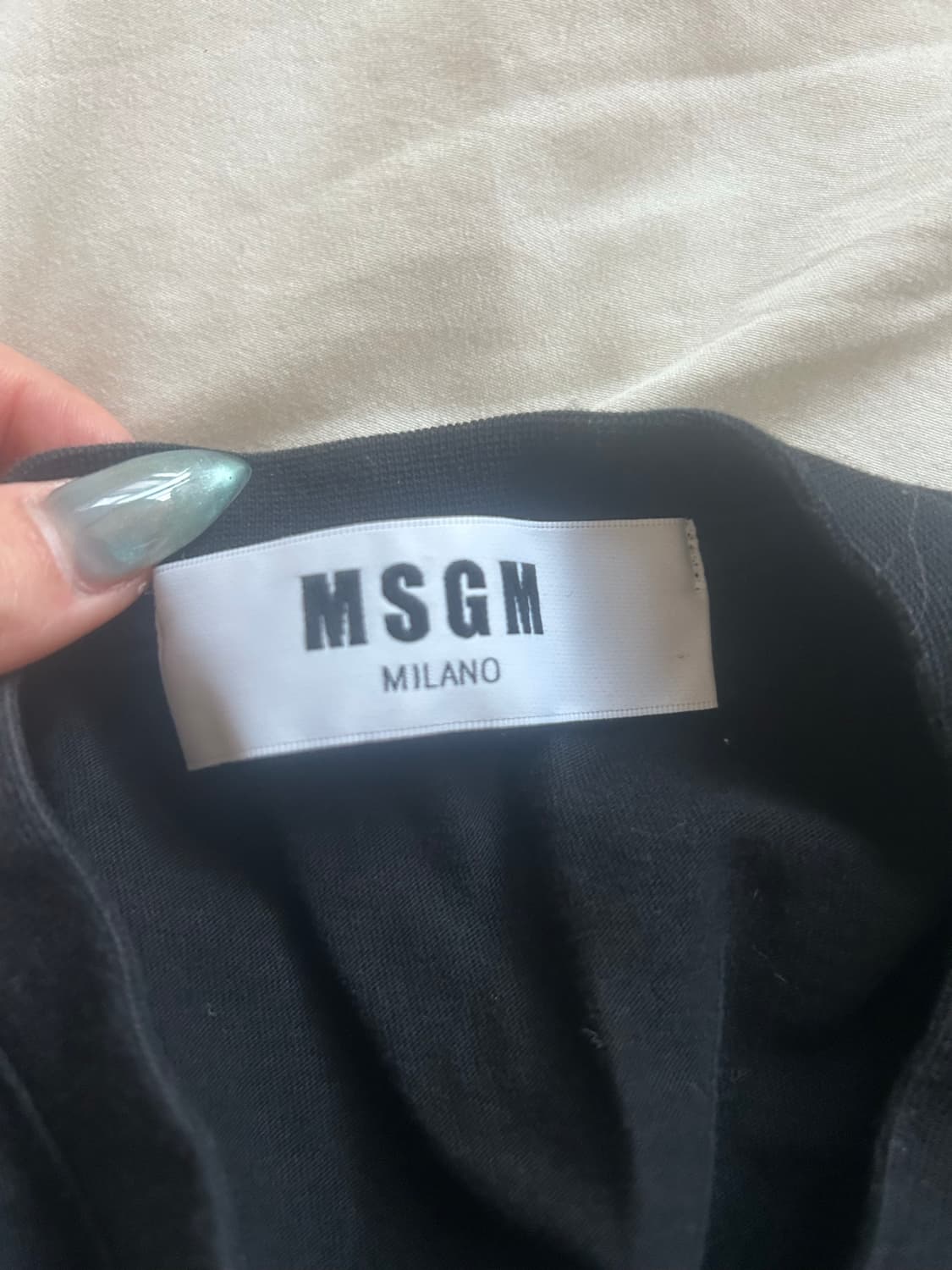 정품 MSGM 밀라노 로고 반팔 티셔츠 S사이즈 상품이미지4
