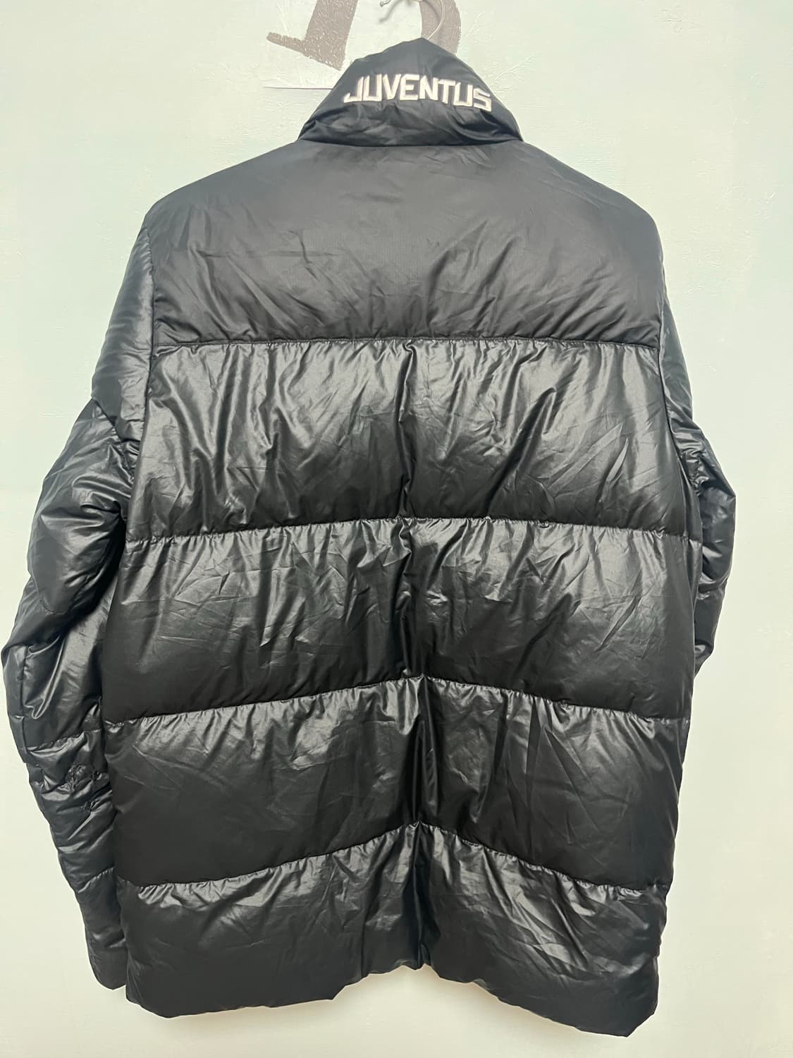 나이키 유벤투스 패딩 블랙 상품이미지4