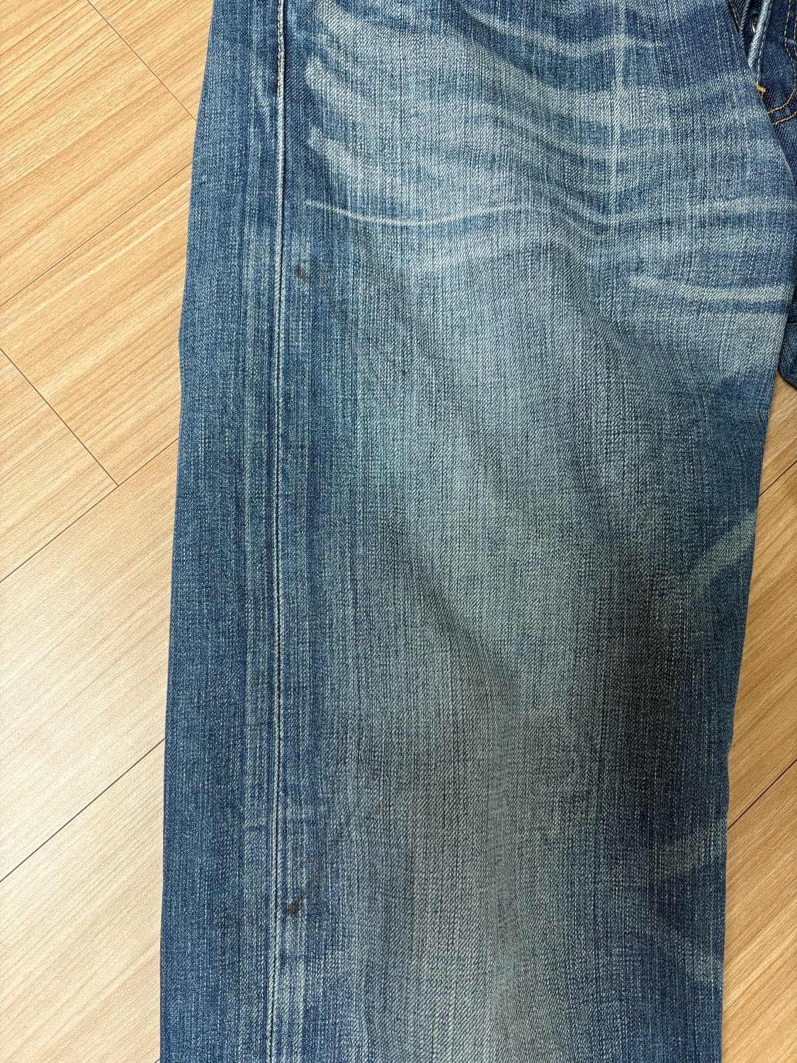 리바이스 501 32 x 32 상태 좋음 상품이미지3