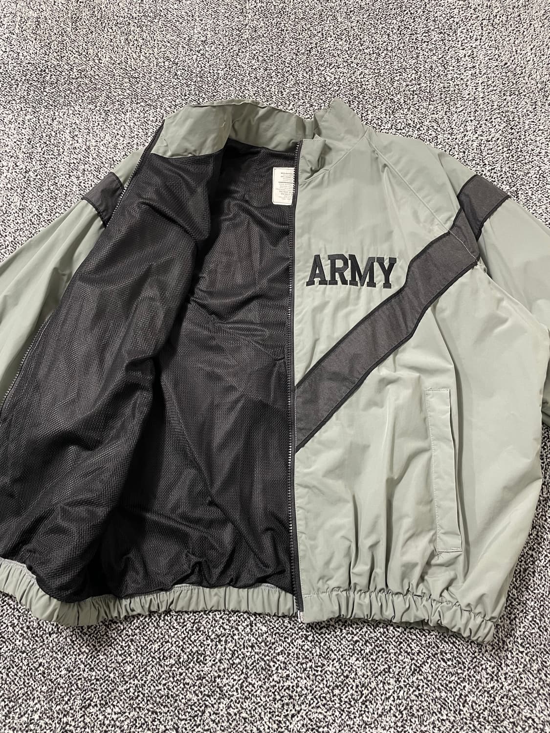 빈티지9. U.S. Army IPFU 미육군 바람막이 그린 윈드브레이커 상품이미지5