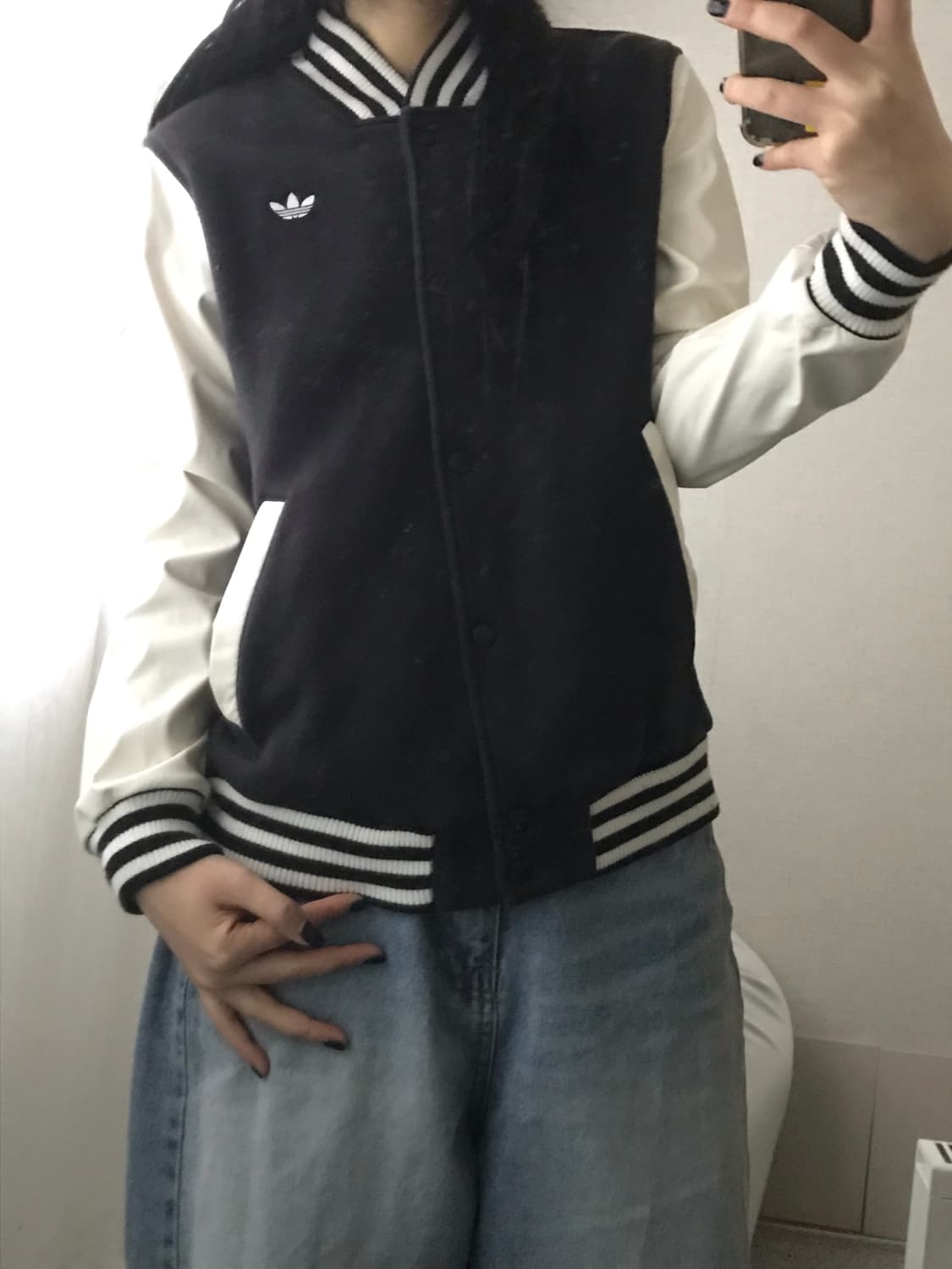 아디다스 검흰 바시티자켓 상품이미지2