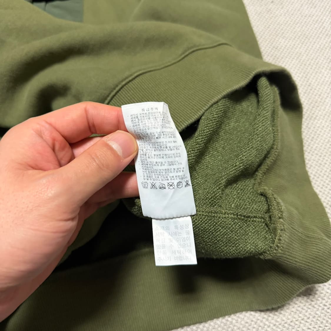 컬럼비아 포켓 맨투맨 상품이미지4