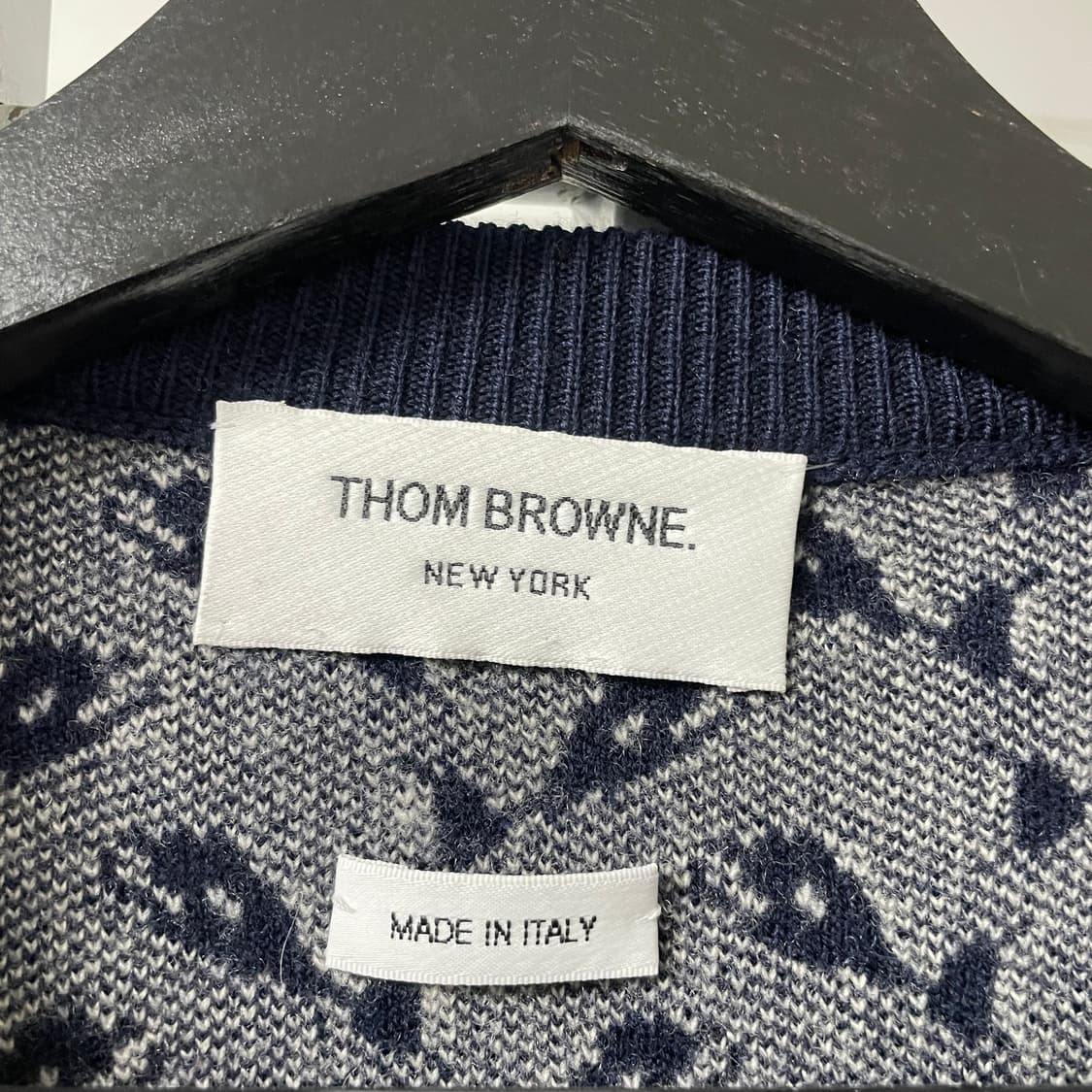 톰브라운 고래 사선 완장 니트 2 상품이미지5