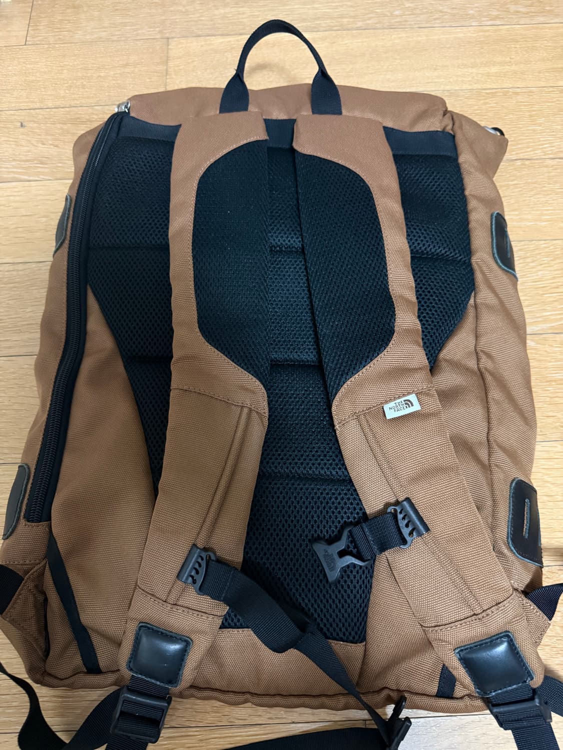 노스페이스 브라운 백팩 상품이미지2
