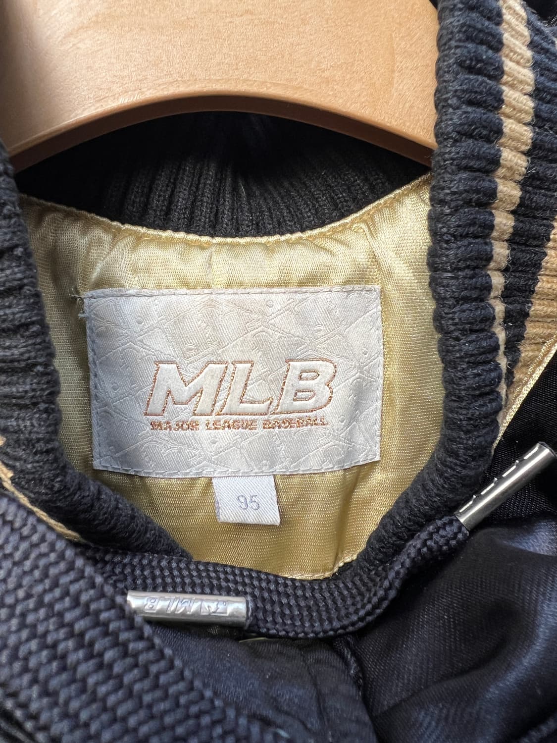 뉴욕 양키스 스트라이프 후드 야구점퍼 (정품) 상품이미지7