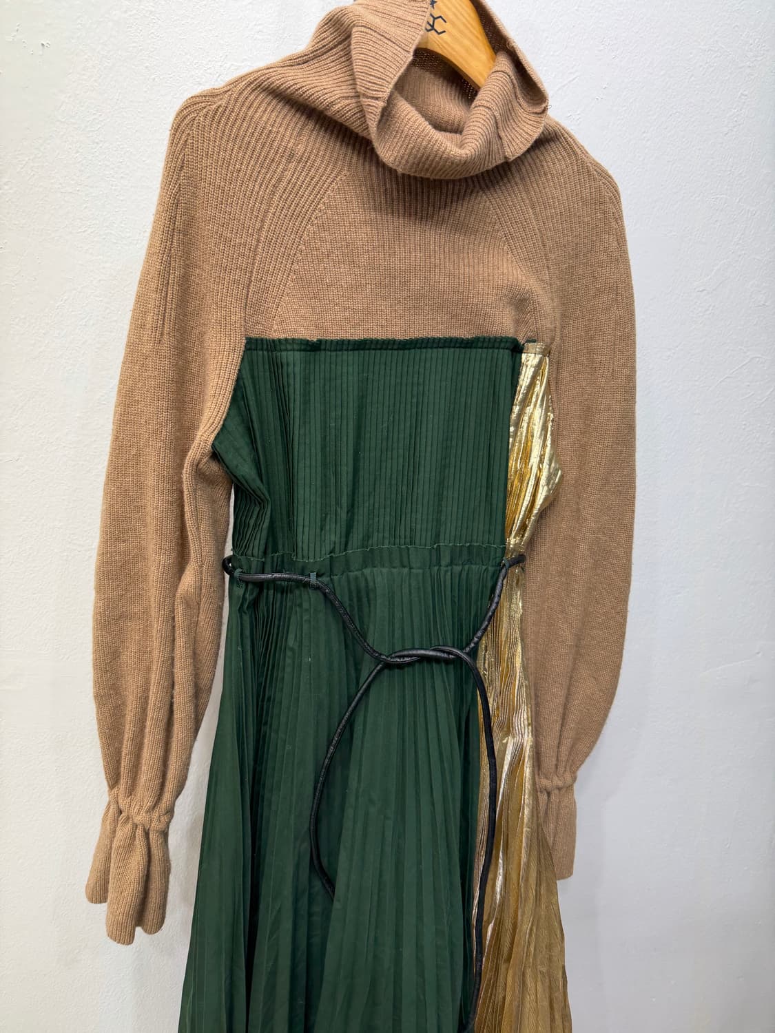 매장판정품) 사카이 니트 플리츠 롱 원피스 2 상품이미지2