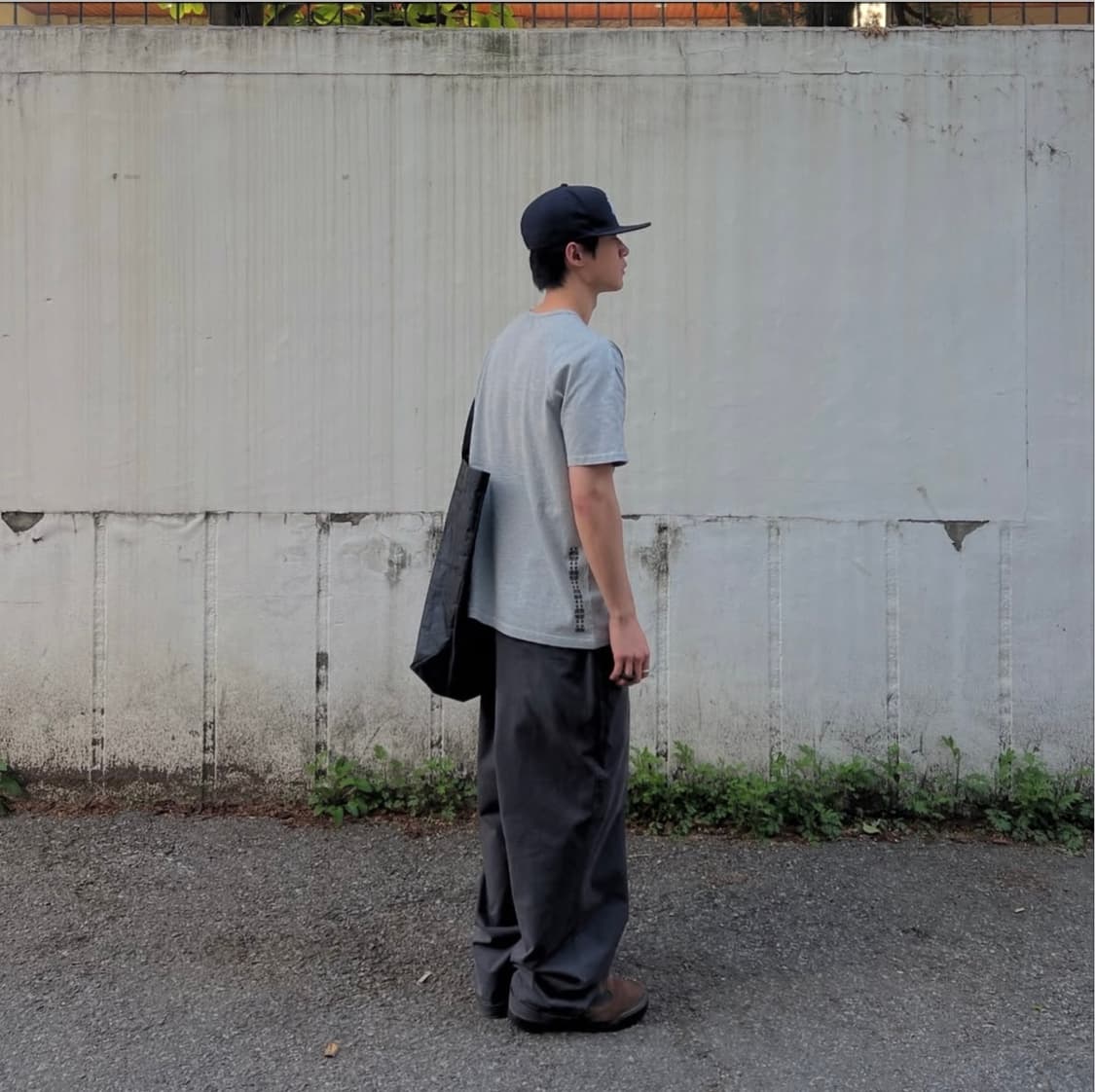 빔즈 SSZ 24년도 겟 헤머드 치노 팬츠 그레이 상품이미지3