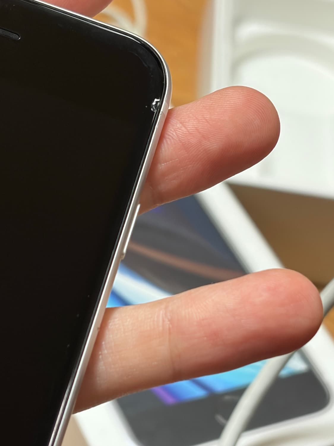 아이폰 se2 화이트 128gb 풀박스 상품이미지3